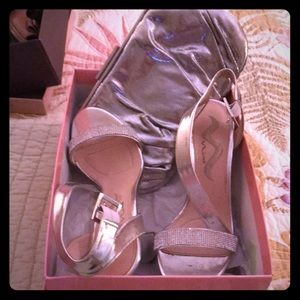 Nina shoes and bag.